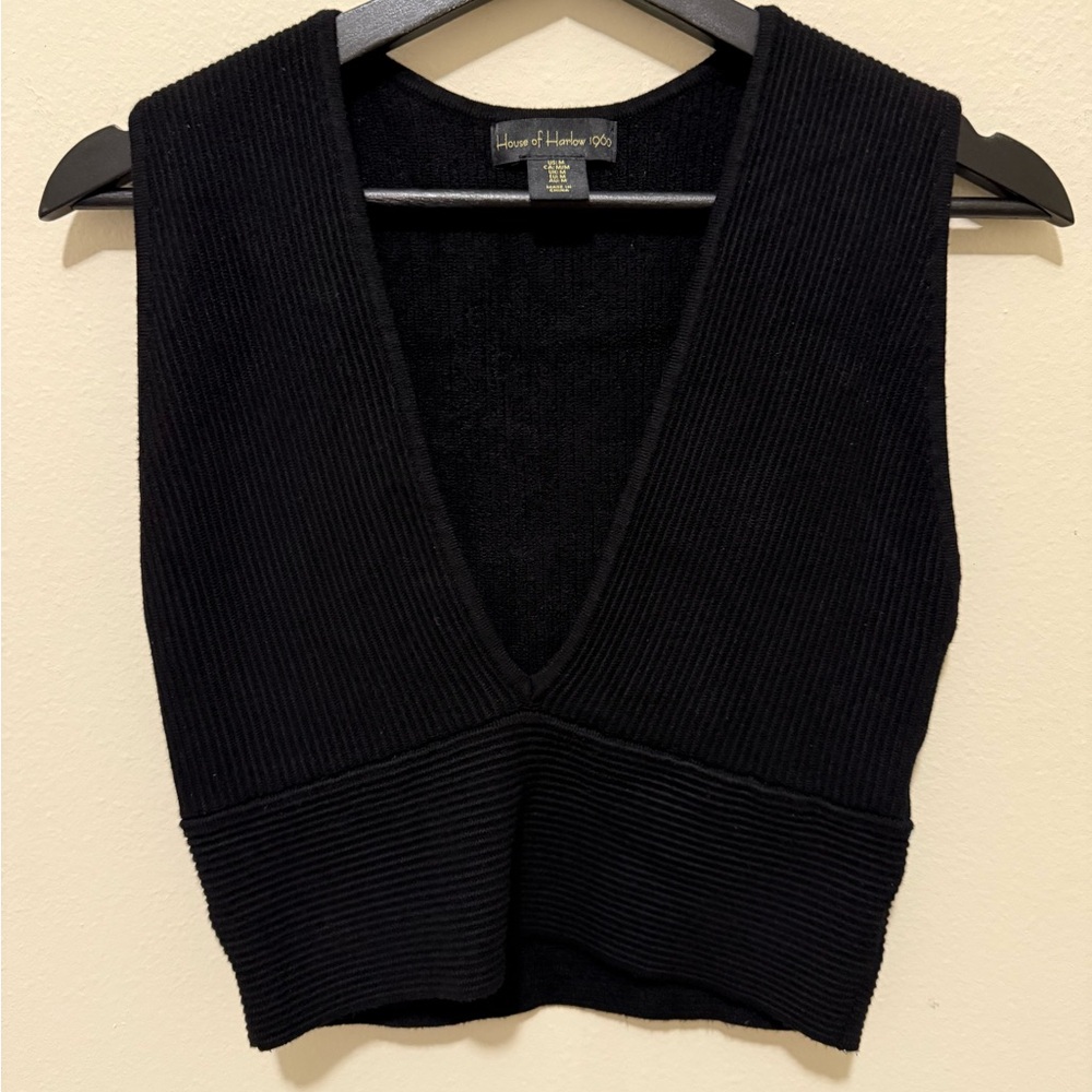 House of Harlow 1960 Black Ribbed Crop Top